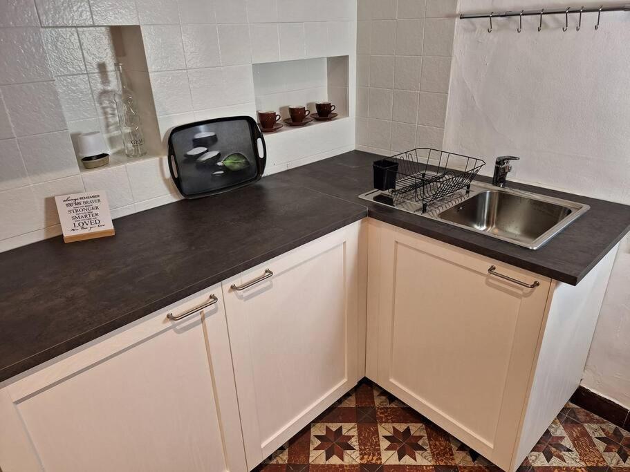 פרפיניין Self Contained City Apartment מראה חיצוני תמונה